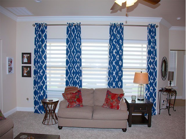 Hunter Douglas Dealer Image